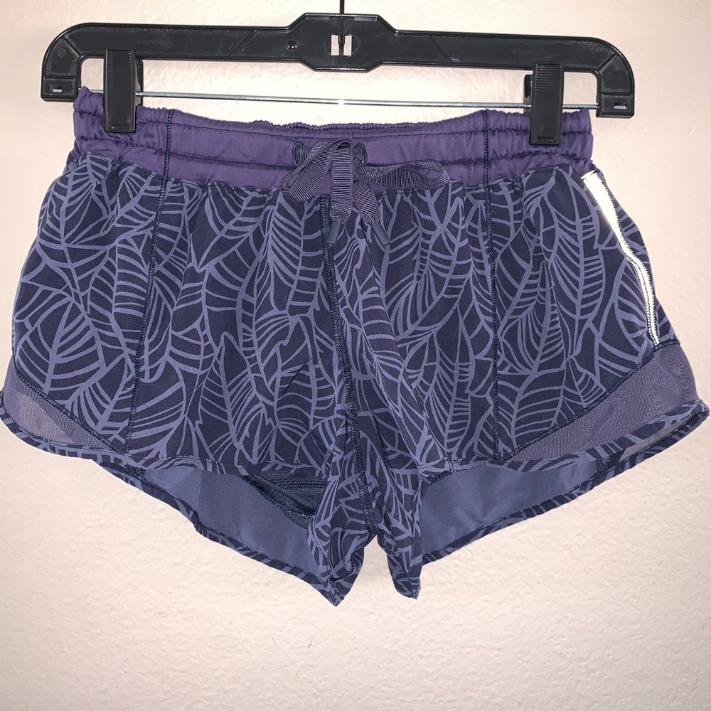Lululemon Hotty Hot Short - 2.5in